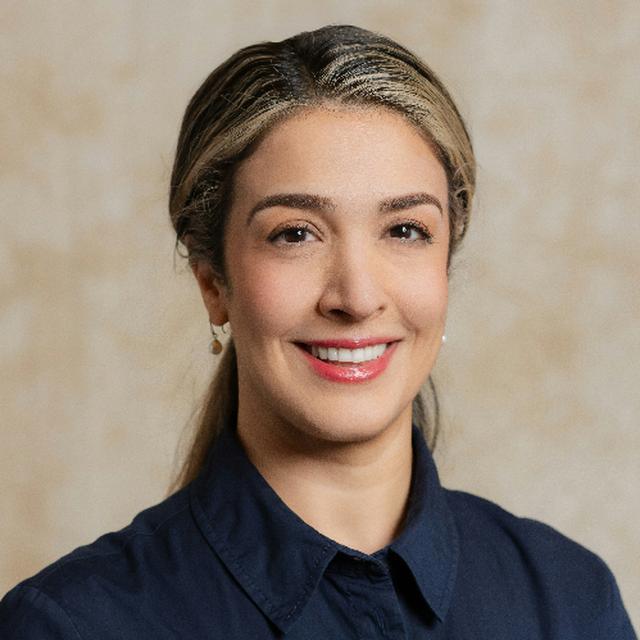 Pasfoto Betsabeh Madani-Hermann